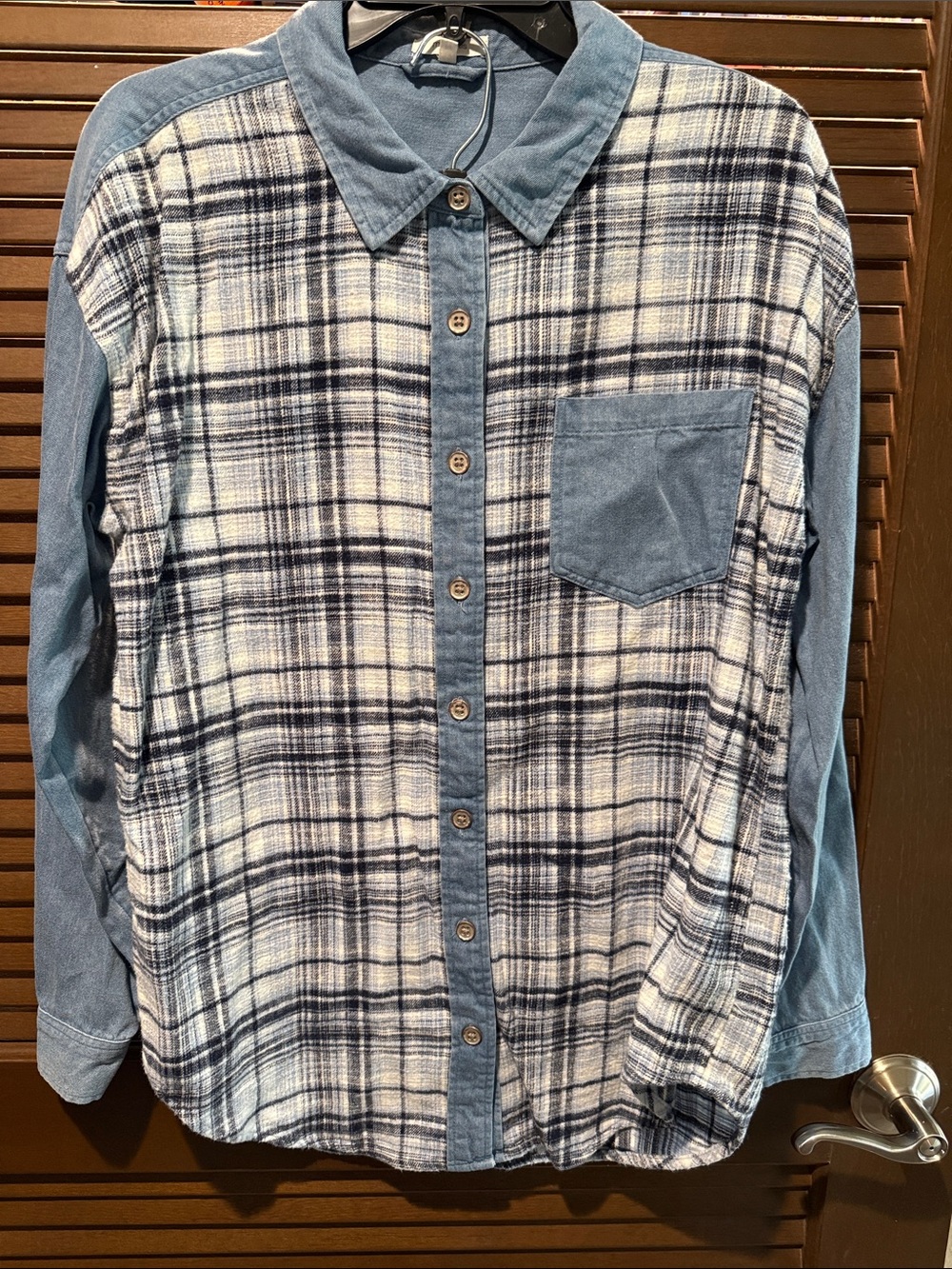 Maurices Women’s Blue Plaid Button-Down Shirt with Denim Trim. Size M